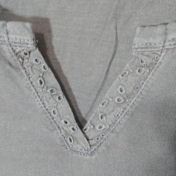 Woolrich Womens Split Neck Tee - Size XS - Pre-owned - BEL8LZ - Picture 4 of 8